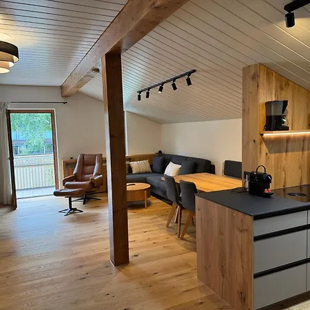 Lenzikopf Apartament *